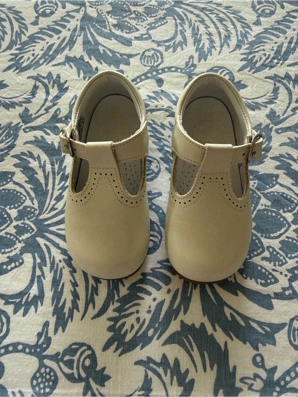 PEPA LONDON T-Bar Ivory Leather Baby Walker Shoes - Picture 4 of 9